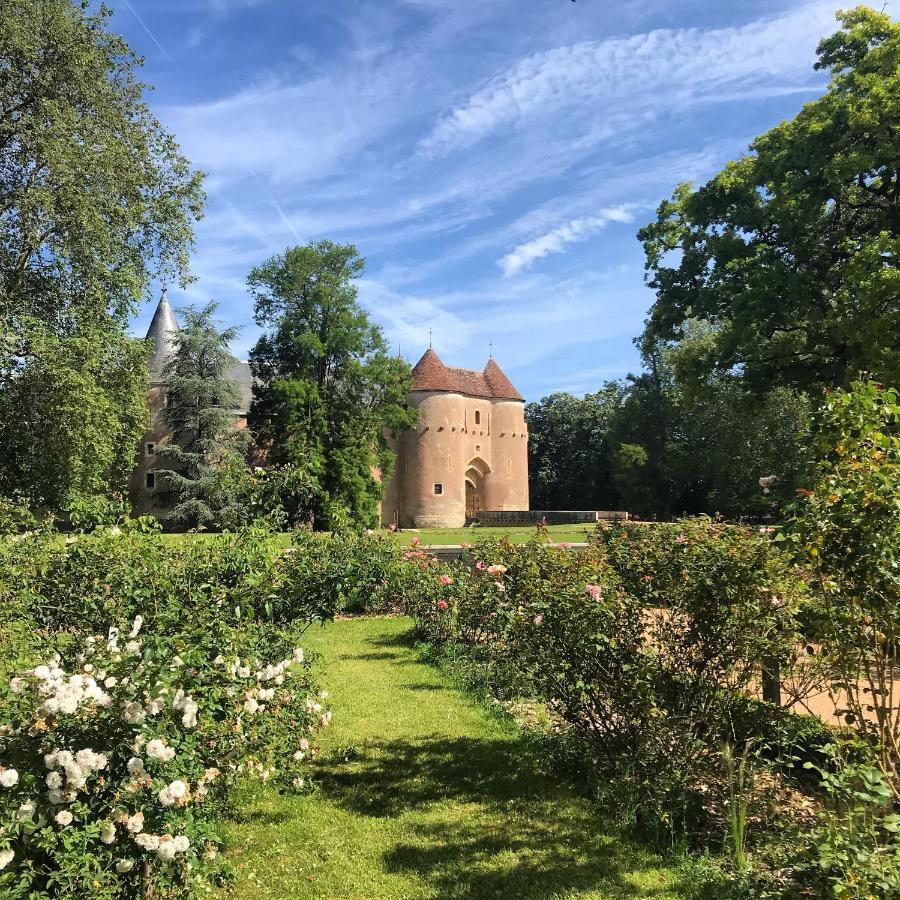 Chateau D'Ainay-Le-Vieil Eksteriør bilde